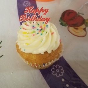 Meet your Posher, Paulina